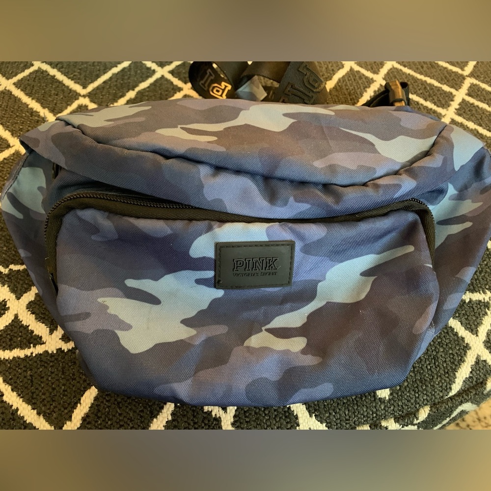 VS - PINK Fanny Pack/Belt Bag - Blue Camouflage